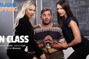 CaughtFapping – Lén lút làm tình cùng em trong lớp học